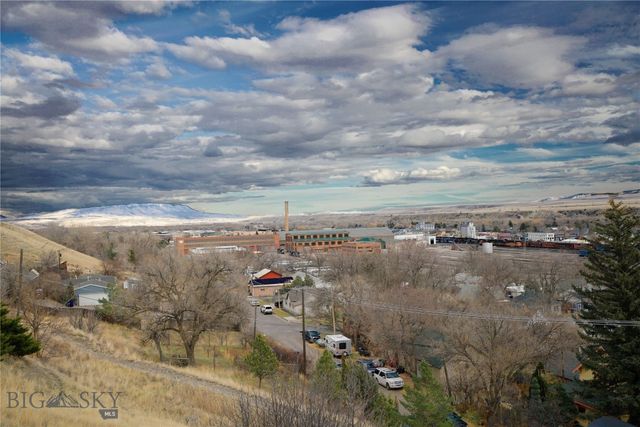 624 N 2nd Street N, Livingston, MT 59047