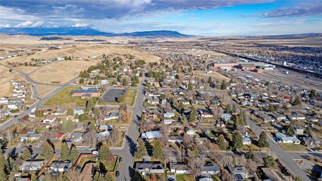 624 N 2nd Street N, Livingston, MT 59047
