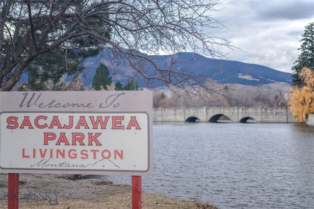 624 N 2nd Street N, Livingston, MT 59047