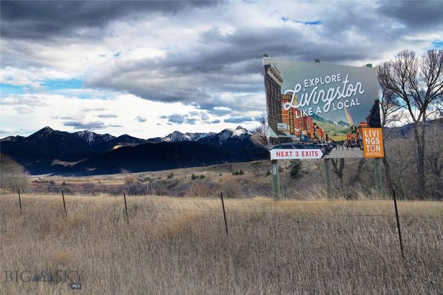 624 N 2nd Street N, Livingston, MT 59047
