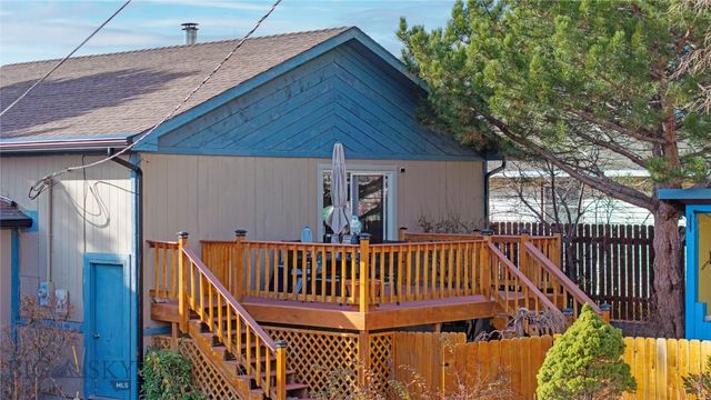 624 N 2nd Street N, Livingston, MT 59047