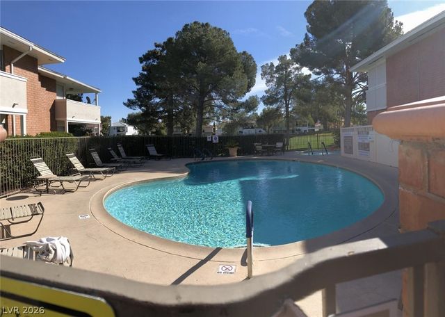 2822 LOVELAND Drive 1406, Las Vegas, NV 89109