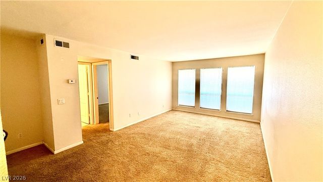 2822 LOVELAND Drive 1406, Las Vegas, NV 89109