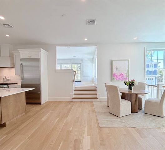 64 Pleasant Street A, Marblehead, MA 01945
