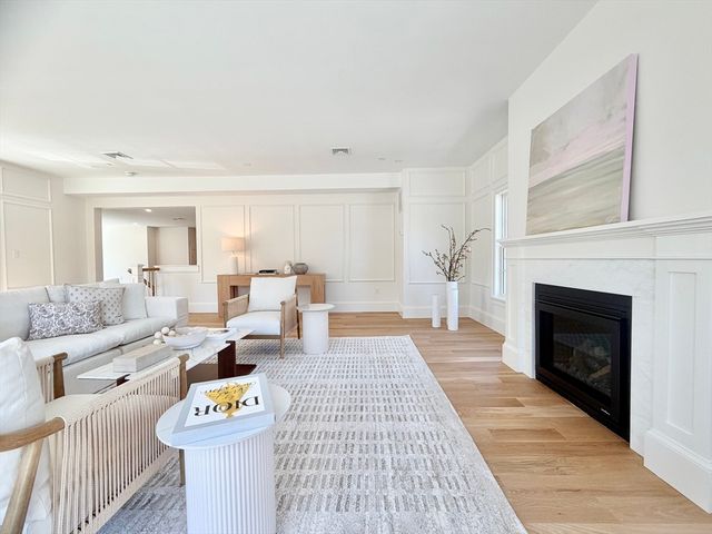 64 Pleasant Street A, Marblehead, MA 01945