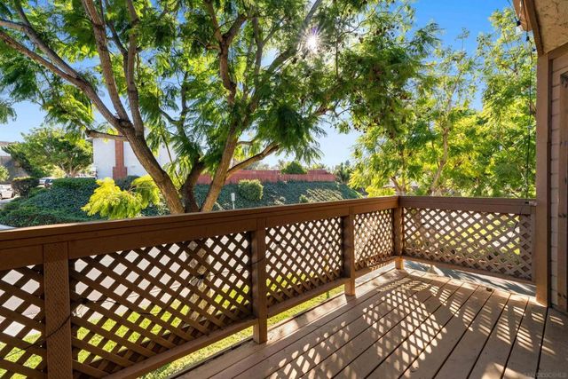 8896 Highwood Dr C, San Diego, CA 92119