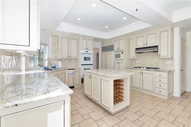 17870 Orna, Granada Hills, CA 91344