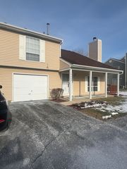 19409 Hickory Place 32D, Country Club Hills, IL 60478