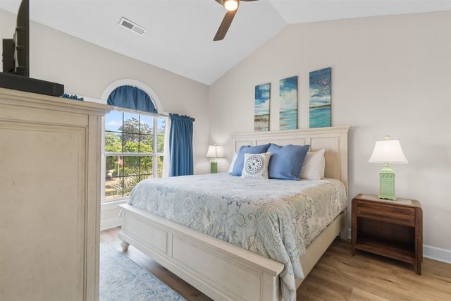 4683 Wild Iris Dr Apt 303, Myrtle Beach, SC 29577