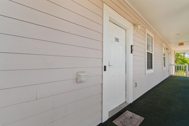 4683 Wild Iris Dr Apt 303, Myrtle Beach, SC 29577