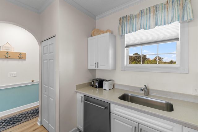 4683 Wild Iris Dr Apt 303, Myrtle Beach, SC 29577