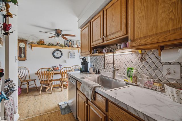 25842 Jeanette Court Street, Roseville, MI 48066