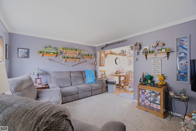 25842 Jeanette Court Street, Roseville, MI 48066