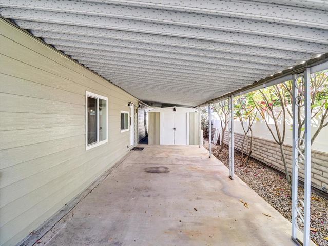 38525 Desert Greens Drive E, Palm Desert, CA 92260