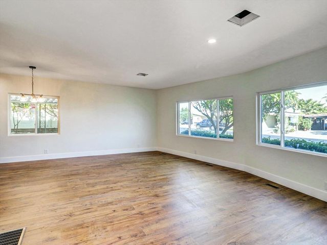 38525 Desert Greens Drive E, Palm Desert, CA 92260