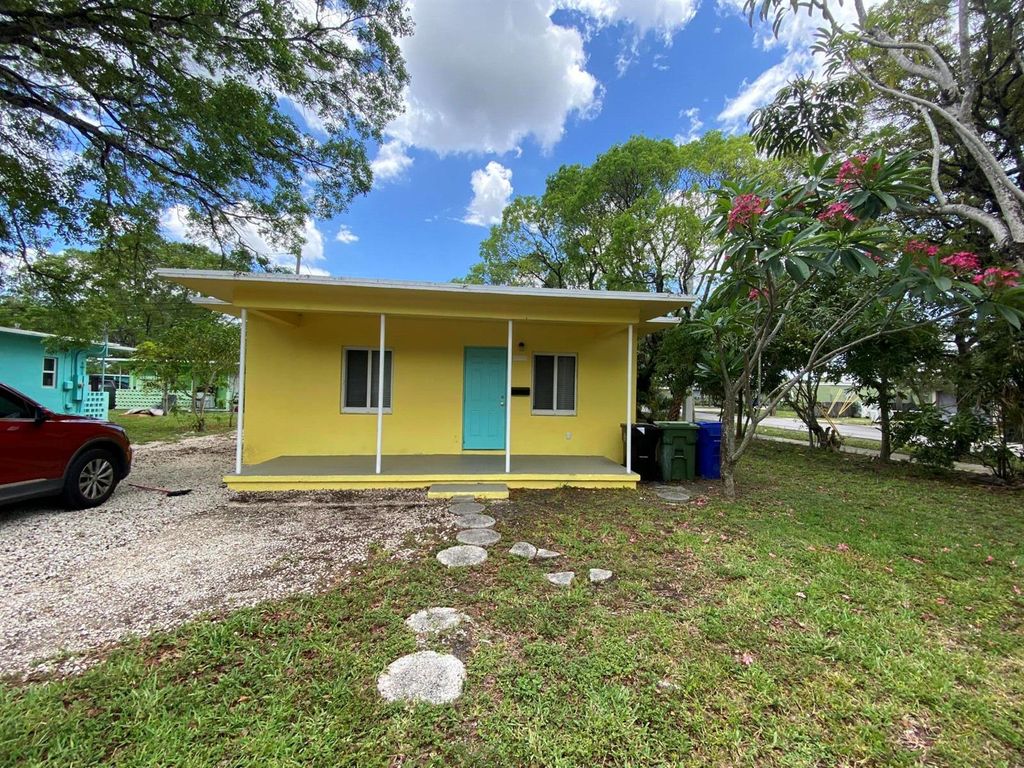 1448 NW 4th Street, Fort Lauderdale, FL 33311