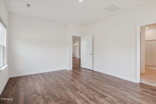 535 Fieldcrest Road, Blountville, TN 37617