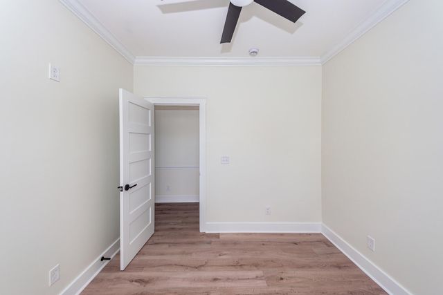 2015 Arbutus Avenue, North Charleston, SC 29405