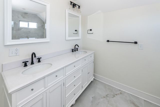 2015 Arbutus Avenue, North Charleston, SC 29405