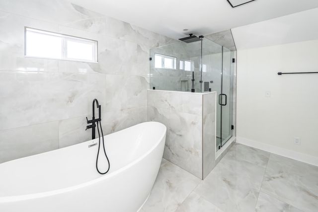 2015 Arbutus Avenue, North Charleston, SC 29405