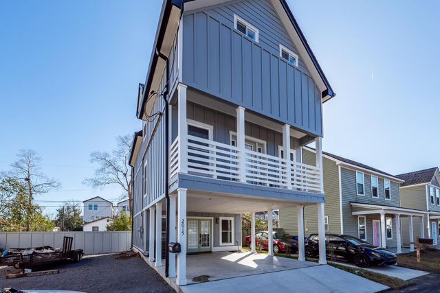 2015 Arbutus Avenue, North Charleston, SC 29405