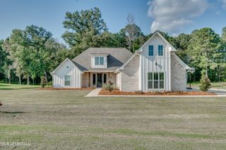 211 Lost Oak Lane, Brandon, MS 39047