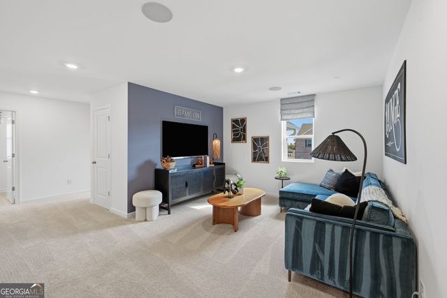 4020 Laurant Path, Flowery Branch, GA 30542