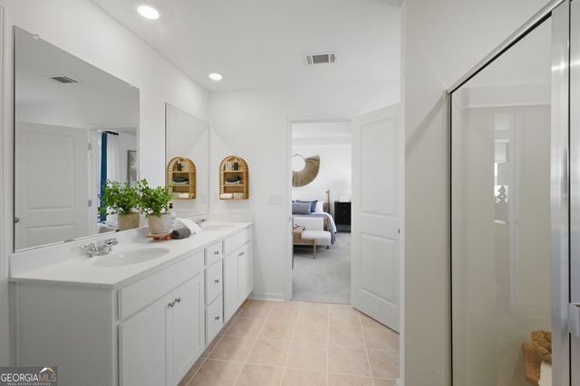 4020 Laurant Path, Flowery Branch, GA 30542
