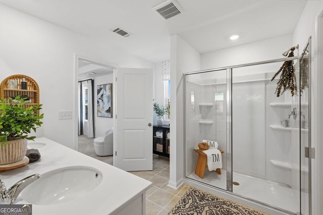 4020 Laurant Path, Flowery Branch, GA 30542