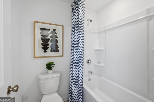 4020 Laurant Path, Flowery Branch, GA 30542