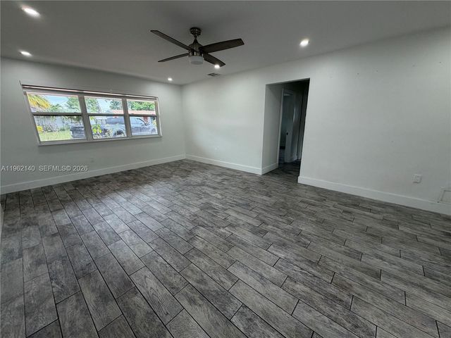 7950 NW 10th St 7950, Pembroke Pines, FL 33024