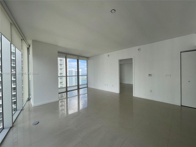 495 Brickell Ave 3810, Miami, FL 33131