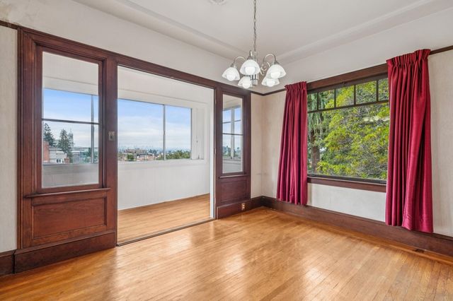 2600 Hilgard Ave, Berkeley, CA 94709