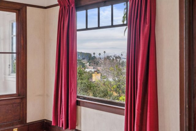 2600 Hilgard Ave, Berkeley, CA 94709