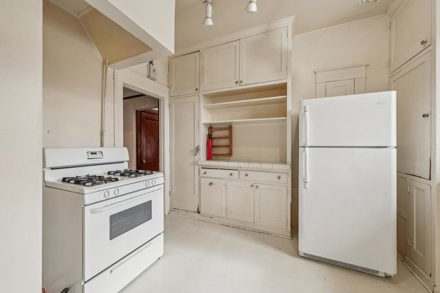 2600 Hilgard Ave, Berkeley, CA 94709