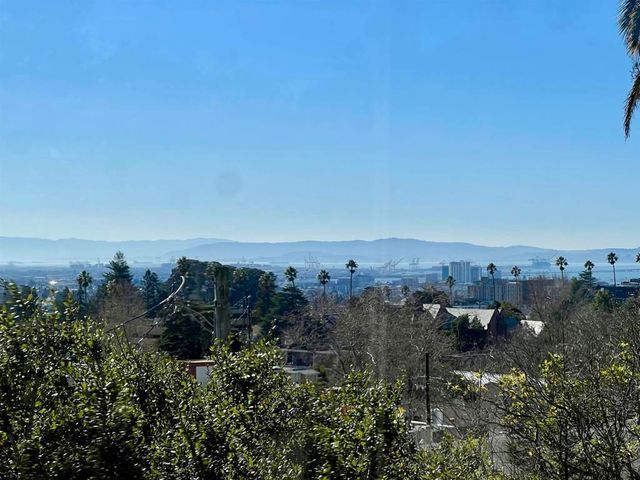 2600 Hilgard Ave, Berkeley, CA 94709