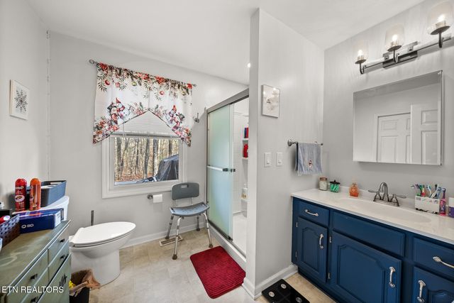 6 Chica Circle, Crossville, TN 38572