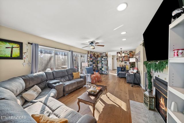 6 Chica Circle, Crossville, TN 38572