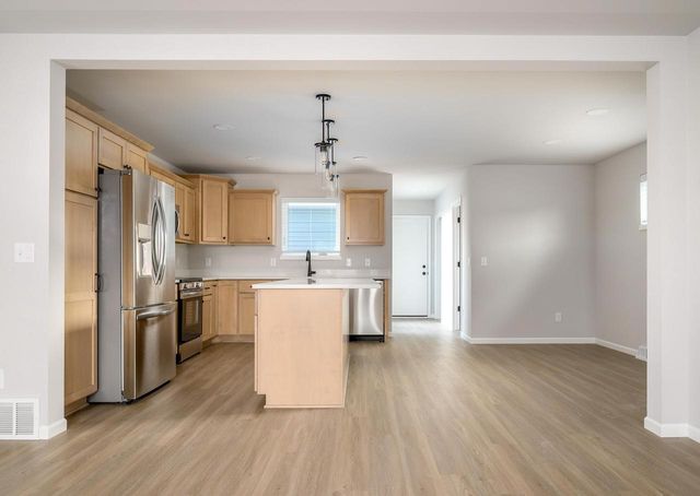 5314 Athlone Road, Fitchburg, WI 53711