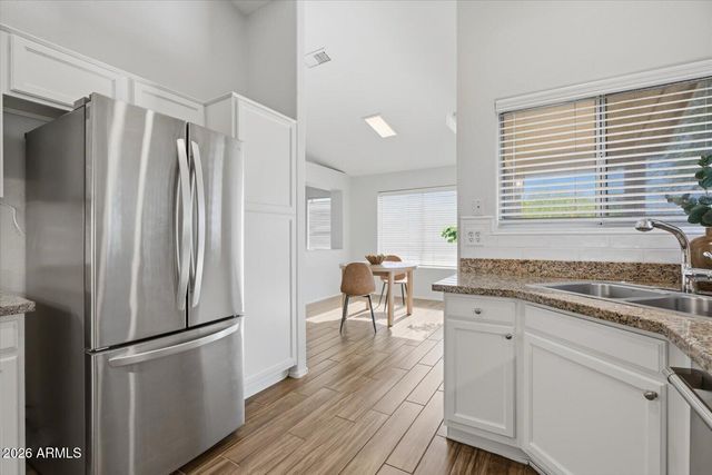 4313 E RAVEN Road, Phoenix, AZ 85044
