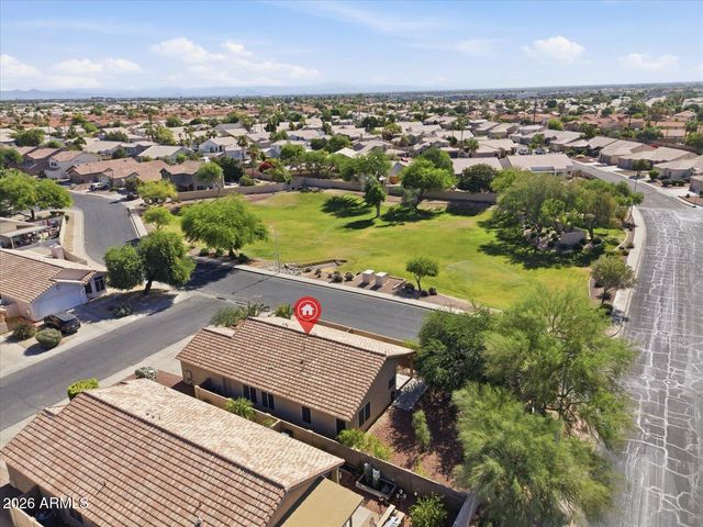 4313 E RAVEN Road, Phoenix, AZ 85044