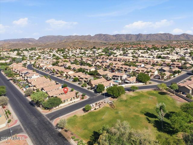 4313 E RAVEN Road, Phoenix, AZ 85044
