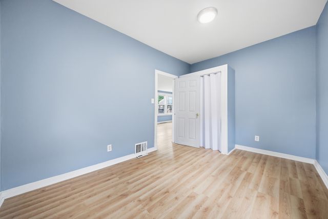 11317 S Carpenter Street, Chicago, IL 60643