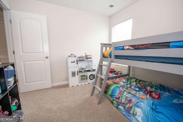 225 Fox Chase Way, Hogansville, GA 30230