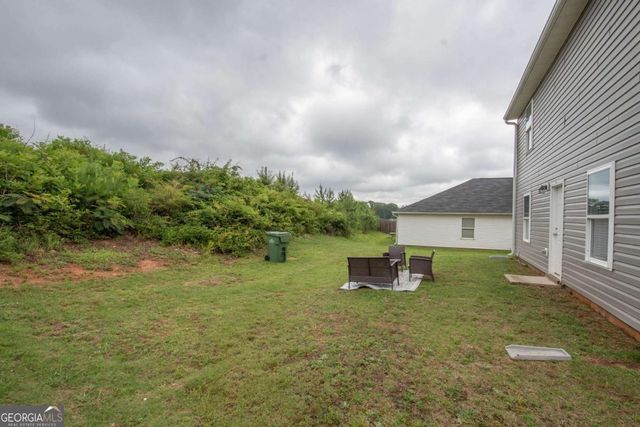 225 Fox Chase Way, Hogansville, GA 30230