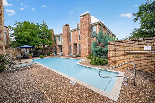 4000 Purdue Street 102, Houston, TX 77005