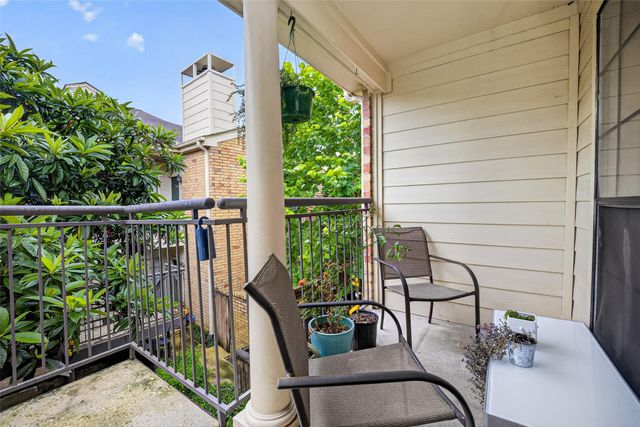 4000 Purdue Street 102, Houston, TX 77005