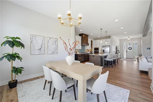 1505 SW Arbormill Terrace, Lee's Summit, MO 64082