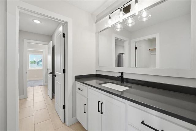 1505 SW Arbormill Terrace, Lee's Summit, MO 64082