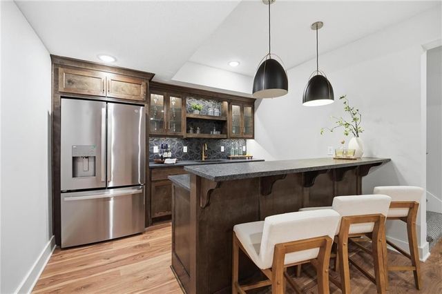 1505 SW Arbormill Terrace, Lee's Summit, MO 64082